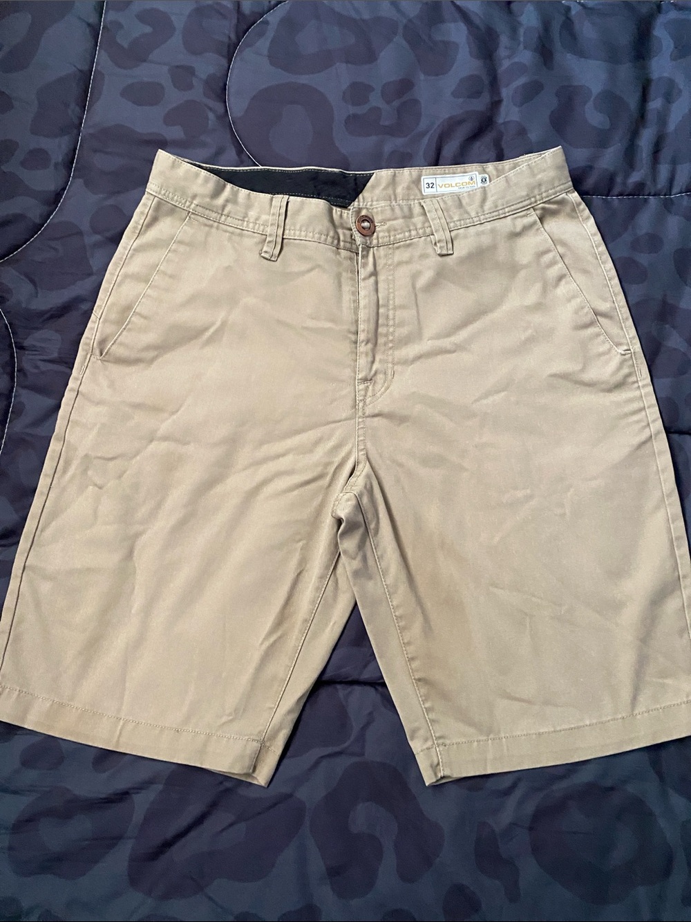 Volcom Men’s Khaki Flat Front Shorts